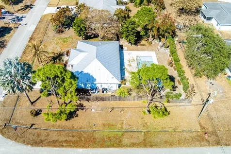 4334 Sw Calah Circle Port Saint Lucie FL 34953