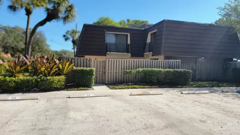 117 1st Court Palm Beach Gardens FL 33410