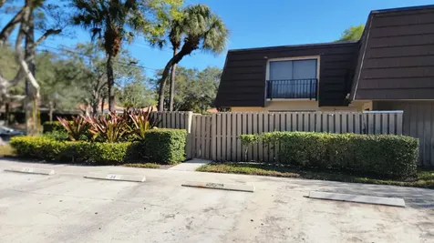 117 1st Court Palm Beach Gardens FL 33410