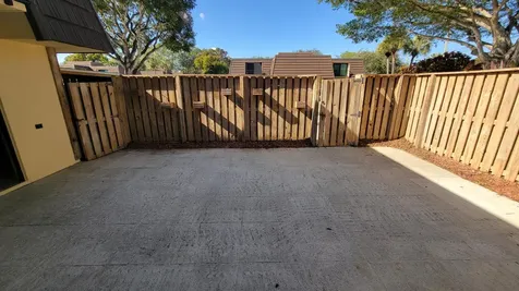 117 1st Court Palm Beach Gardens FL 33410