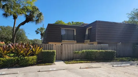 117 1st Court Palm Beach Gardens FL 33410