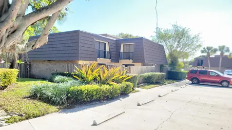 117 1st Court Palm Beach Gardens FL 33410