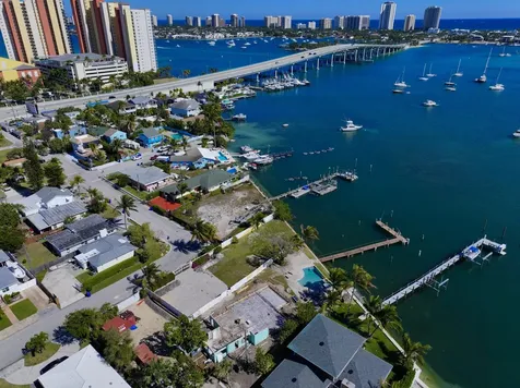 265 E 23rd Street Riviera Beach FL 33404