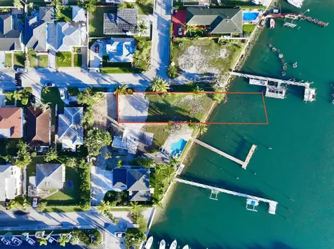 265 E 23rd Street Riviera Beach FL 33404