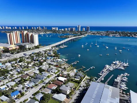 265 E 23rd Street Riviera Beach FL 33404