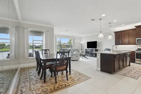 11104 Sw Carriage Hill Lane Port Saint Lucie FL 34987