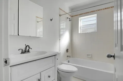 567 Normandy L Lane Delray Beach FL 33484