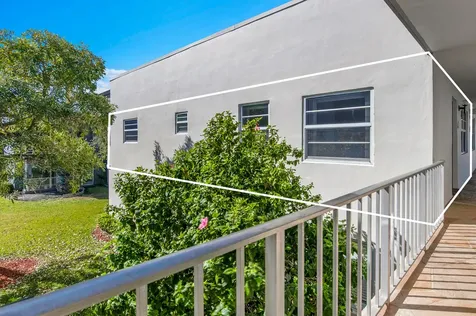 567 Normandy L Lane Delray Beach FL 33484