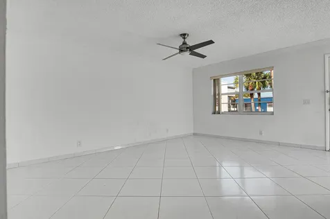 567 Normandy L Lane Delray Beach FL 33484