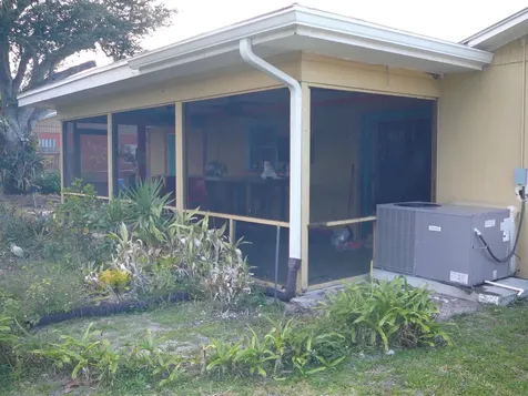 125 Garden Avenue Fort Pierce FL 34982