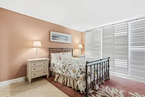 4000 N Ocean Drive Singer Island FL 33404