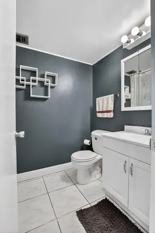 118 Capri C Delray Beach FL 33484