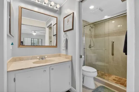 118 Capri C Delray Beach FL 33484