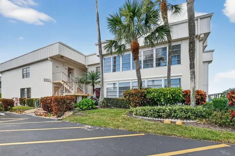 118 Capri C Delray Beach FL 33484