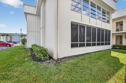 118 Capri C Delray Beach FL 33484