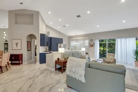 8180 Sandpiper Way West Palm Beach FL 33412