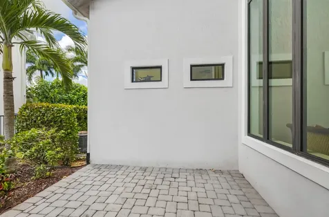 6980 Nw 28th Avenue Boca Raton FL 33496