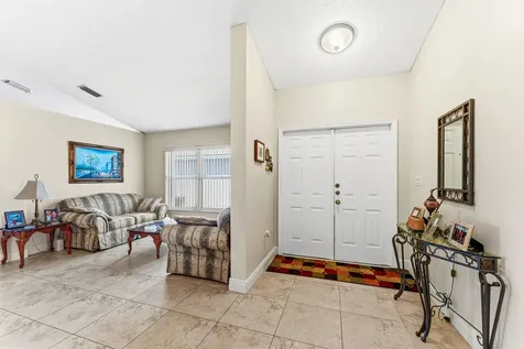 11827 Sw 7th Street Pembroke Pines FL 33025