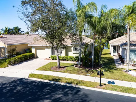 11827 Sw 7th Street Pembroke Pines FL 33025