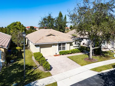 11827 Sw 7th Street Pembroke Pines FL 33025