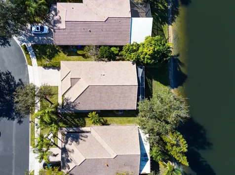 11827 Sw 7th Street Pembroke Pines FL 33025