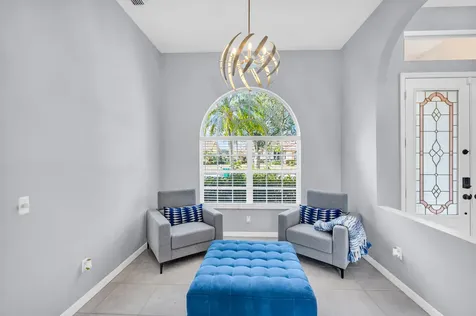 1507 Sw Mockingbird Circle Port Saint Lucie FL 34986