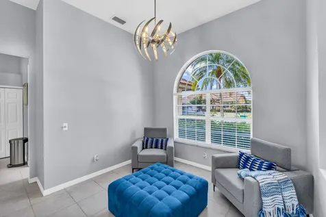 1507 Sw Mockingbird Circle Port Saint Lucie FL 34986
