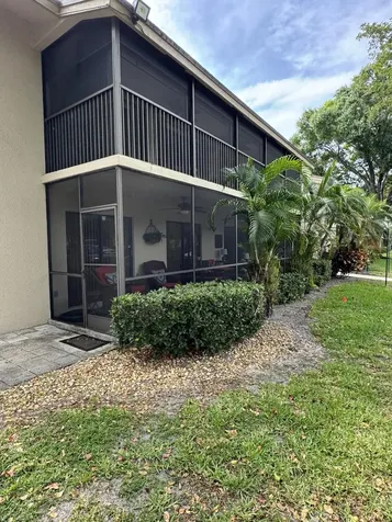 147 Deer Creek Boulevard Deerfield Beach FL 33442