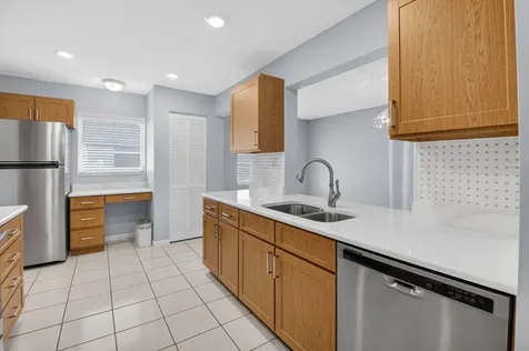 1825 Sw 17th Street Boynton Beach FL 33426