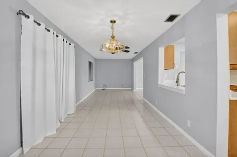 1825 Sw 17th Street Boynton Beach FL 33426
