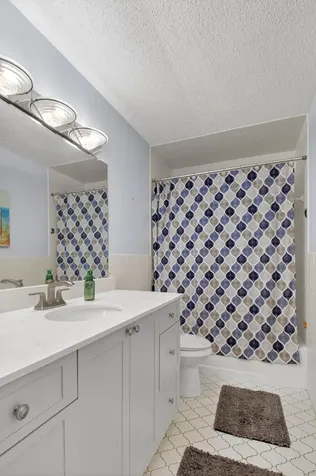 1825 Sw 17th Street Boynton Beach FL 33426