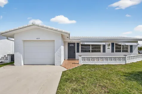1825 Sw 17th Street Boynton Beach FL 33426
