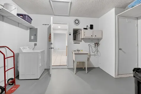 1825 Sw 17th Street Boynton Beach FL 33426