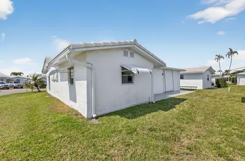 1825 Sw 17th Street Boynton Beach FL 33426