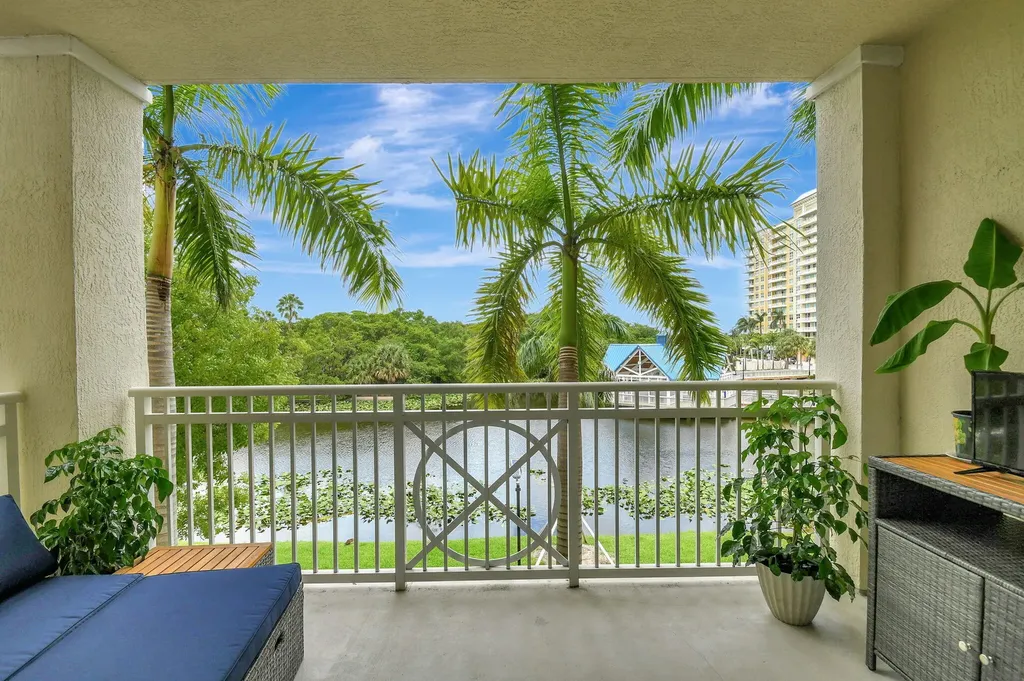 350 N Federal Highway Boynton Beach FL 33435