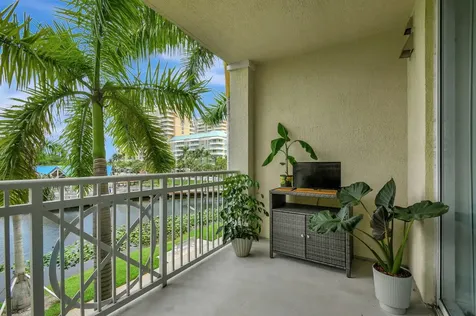 350 N Federal Highway Boynton Beach FL 33435