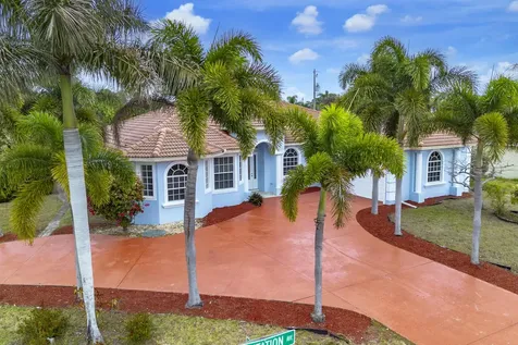 1897 Sw Citation Avenue Port Saint Lucie FL 34953