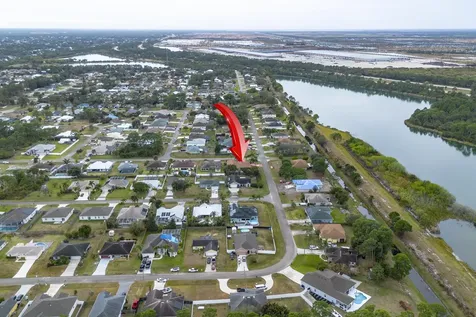 1897 Sw Citation Avenue Port Saint Lucie FL 34953