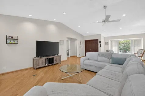 10185 Harbourtown Court Boca Raton FL 33498