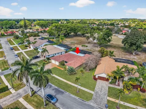 10185 Harbourtown Court Boca Raton FL 33498