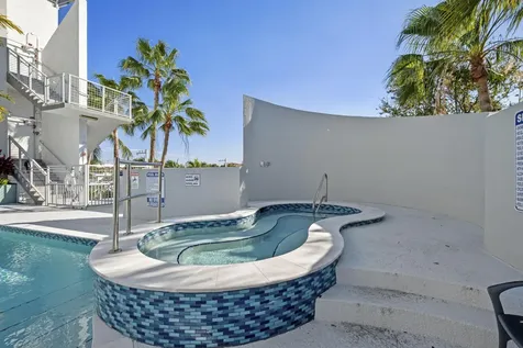 185 Ne 4th Avenue Delray Beach FL 33483