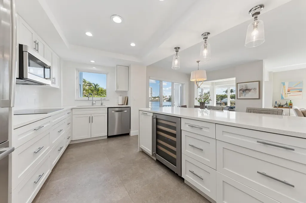 555 Se 6th Avenue Delray Beach FL 33483