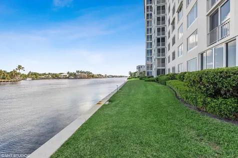 555 Se 6th Avenue Delray Beach FL 33483