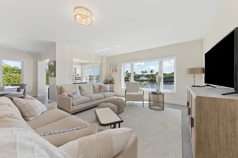 555 Se 6th Avenue Delray Beach FL 33483