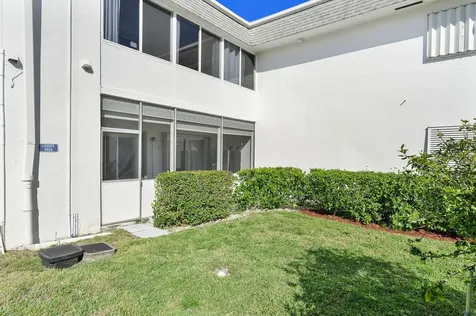 3322 Cynthia Lane Lake Worth Beach FL 33461