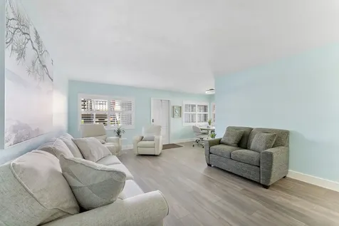 3322 Cynthia Lane Lake Worth Beach FL 33461