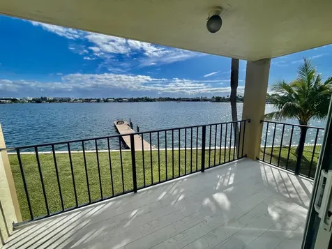 300 Croton Avenue Lantana FL 33462