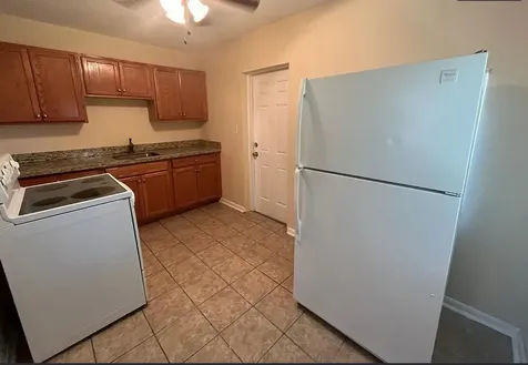 182 W 34th Street Riviera Beach FL 33404