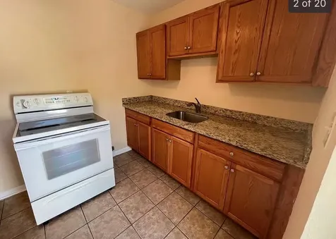 182 W 34th Street Riviera Beach FL 33404