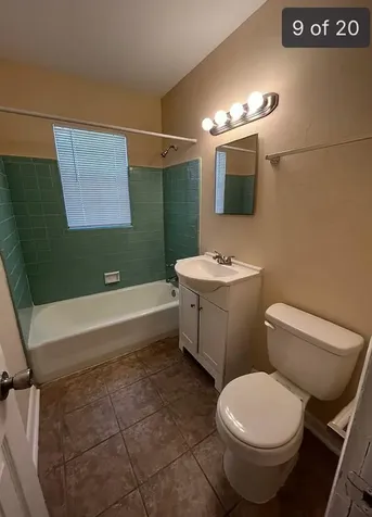 182 W 34th Street Riviera Beach FL 33404